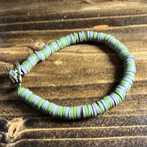 Clay bead bracelet with stretchy string